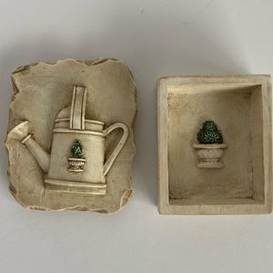 Trinket Box Gardening theme Hen Feathers watering can beige container floral